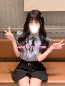 🔅可愛：163/D/46/21歲