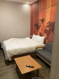 前金  旅館：天藝  價位：3hr 430