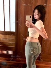 大長腿高挑氣質OL❤️欣欣：168D/46/24歲